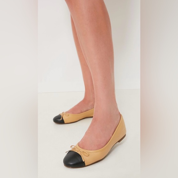 Tuckernuck French Sole Camille Cap Toe Leather ballet Flats New in Box - Picture 5 of 15